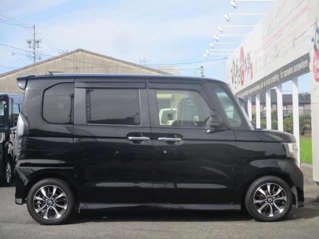 Ｎ－ＢＯＸカスタム Ｇ・Ｌホンダセンシング　純正ブルトゥース対応ナビ　電動スライドドア　バックカメラ　衝突軽減ブレーキ　クルーズコントロール　シートヒーター　ＬＥＤオートライト　スマートキー　純正１４インチアルミ　ワンオーナー（6枚目）