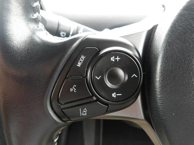 プリウスＰＨＶ Ｓナビパッケージ・ＧＲスポーツ　ブルートゥース対応純正１１．６インチフルセグナビ　ＧＲハーフレザーシート　バックカメラ　純正ドライブレコーダー　シートヒーター　ＥＴＣ２．０　ＧＲレザーステア　クルーズコントロール　トヨタセーフティ（20枚目）