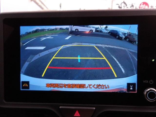 ヤリス Ｘ　ブルートゥース対応純正ディスプレイオーディオ　バックカメラ　衝突軽減ブレーキ　コーナーセンサー　ステアリングリモコン　ＥＴＣ　オートヘッドライト　オートハイビーム　レーンアシスト　フロアマット（26枚目）