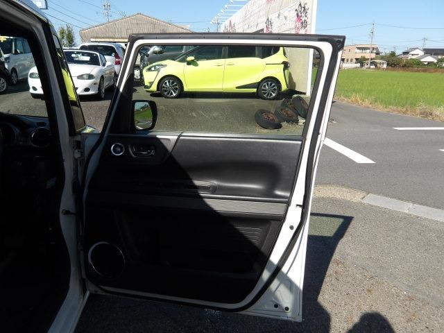 Ｎ－ＢＯＸスラッシュ Ｘ　ブルートゥース対応フルセグナビ　運転席＆助手席シートヒーター　衝突軽減ブレーキ　バックカメラ　ハンドルヒーター　エンジンスターター　フロントドラレコ　ＥＴＣ　オートリトラミラー　スマートキー×２（41枚目）