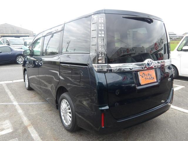 ヴォクシー ハイブリッドV クルーズコントロール コーナーセンサー パワースライドドア シートヒーター 純正SDナビ Bluetooth バックカメラ ETC リヤエアコン EV/ECO/PWRモード LEDオートヘッドライト(11枚目)