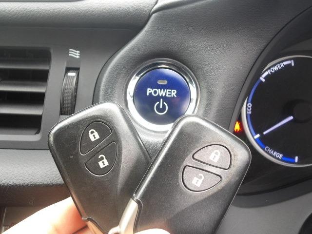 CT CT200h バージョンC クルーズコントロール アイドリングストップ 純正HDDナビ フルセグテレビ ETC シートヒーター ステアリングリモコン HIDオートヘッドライト プッシュスタート スマートキー2つ トノカバー(29枚目)