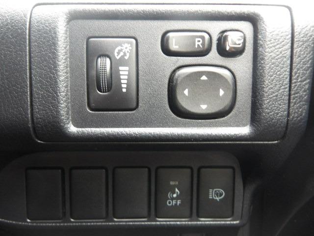 CT CT200h バージョンC クルーズコントロール アイドリングストップ 純正HDDナビ フルセグテレビ ETC シートヒーター ステアリングリモコン HIDオートヘッドライト プッシュスタート スマートキー2つ トノカバー(33枚目)