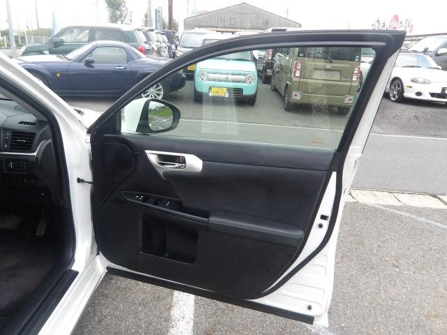 CT CT200h バージョンC クルーズコントロール アイドリングストップ 純正HDDナビ フルセグテレビ ETC シートヒーター ステアリングリモコン HIDオートヘッドライト プッシュスタート スマートキー2つ トノカバー(37枚目)