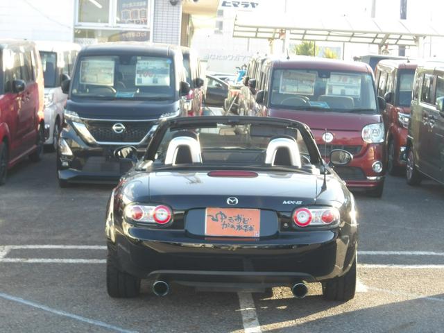 ロードスター RS 6MT GReddy2本出しマフラー ビルシュタイン車高調 ESPELIRダウンサス BOSEサウンドシステム ETC ステアリングリモコン フロアマット オープンルーフ 純正17インチアルミホイール(5枚目)