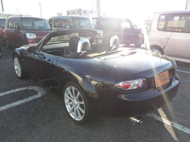 ロードスター RS 6MT GReddy2本出しマフラー ビルシュタイン車高調 ESPELIRダウンサス BOSEサウンドシステム ETC ステアリングリモコン フロアマット オープンルーフ 純正17インチアルミホイール(11枚目)