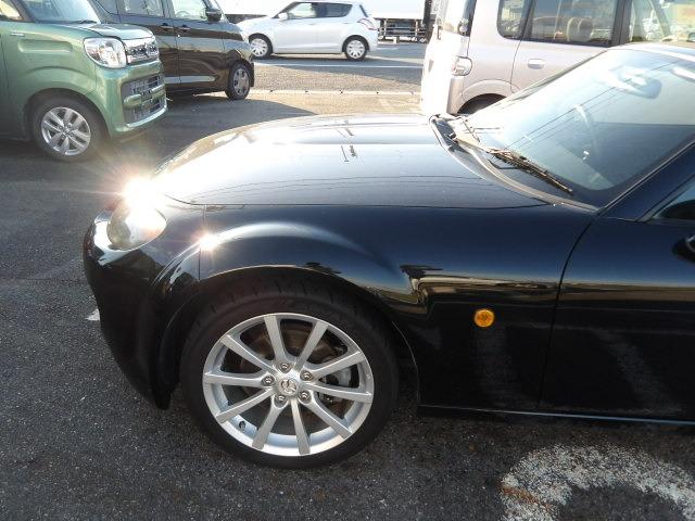 ロードスター RS 6MT GReddy2本出しマフラー ビルシュタイン車高調 ESPELIRダウンサス BOSEサウンドシステム ETC ステアリングリモコン フロアマット オープンルーフ 純正17インチアルミホイール(44枚目)