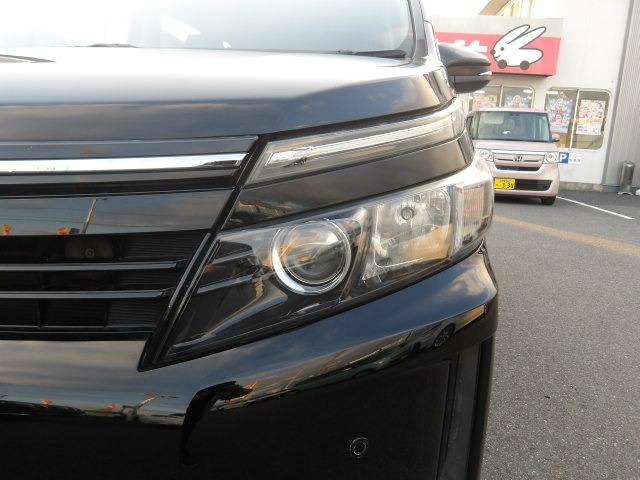 ヴォクシー V クルーズコントロール コーナーセンサー アイドリングストップ 両側パワースライドドア リヤモニター リヤエアコン 純正9インチSDナビ Bluetooth接続 フルセグテレビ バックカメラ ETC(44枚目)