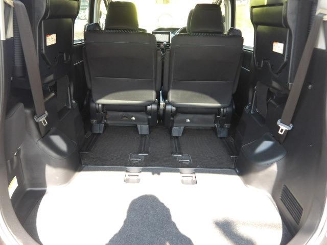 TOYOTA NOAH SI