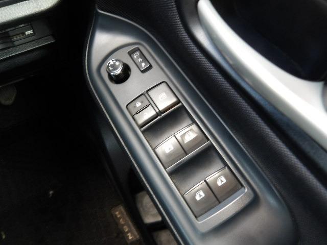 TOYOTA NOAH SI