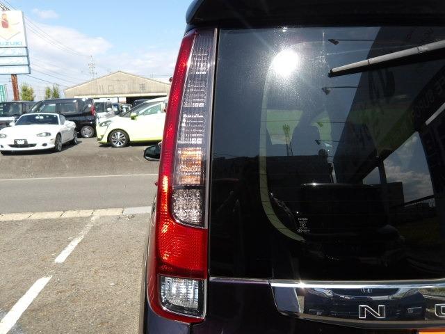 TOYOTA NOAH SI