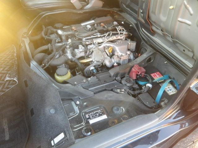 レジアスエースバン ロングスーパーGL アルパインフリップダウンモニター ベッドキット フルセグ対応ナビ バックカメラ ETC ウッドコンビステア 左右リアイージークローザー LEDオートヘッドライト 黒革調シートカバー ディーゼルターボ(12枚目)