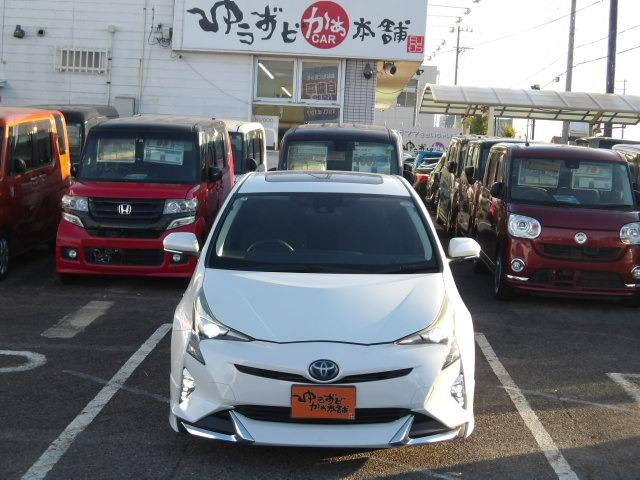 プリウス S フルエアロ 電動サンルーフ ブルートゥース対応9インチフルセグナビ ツーリング専用アルミホイール クルーズコントロール バックカメラ 衝突軽減ブレーキ ステアリモコン オートハイビーム ETC(4枚目)