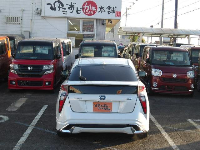 プリウス S フルエアロ 電動サンルーフ ブルートゥース対応9インチフルセグナビ ツーリング専用アルミホイール クルーズコントロール バックカメラ 衝突軽減ブレーキ ステアリモコン オートハイビーム ETC(5枚目)