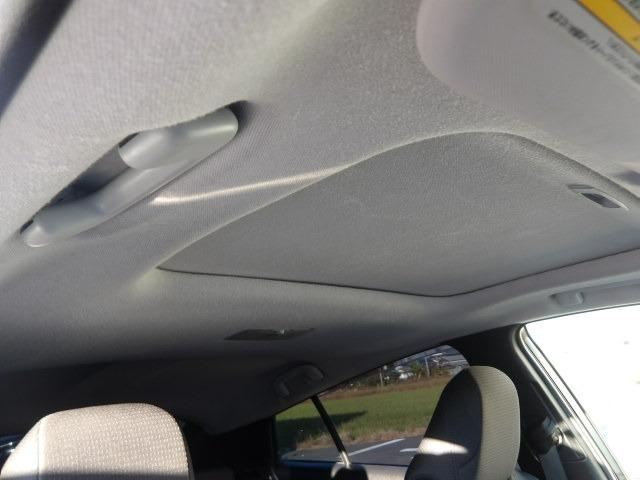 プリウス S フルエアロ 電動サンルーフ ブルートゥース対応9インチフルセグナビ ツーリング専用アルミホイール クルーズコントロール バックカメラ 衝突軽減ブレーキ ステアリモコン オートハイビーム ETC(14枚目)