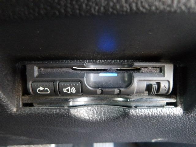 プリウス S フルエアロ 電動サンルーフ ブルートゥース対応9インチフルセグナビ ツーリング専用アルミホイール クルーズコントロール バックカメラ 衝突軽減ブレーキ ステアリモコン オートハイビーム ETC(27枚目)