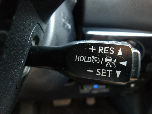 プリウス S フルエアロ 電動サンルーフ ブルートゥース対応9インチフルセグナビ ツーリング専用アルミホイール クルーズコントロール バックカメラ 衝突軽減ブレーキ ステアリモコン オートハイビーム ETC(28枚目)