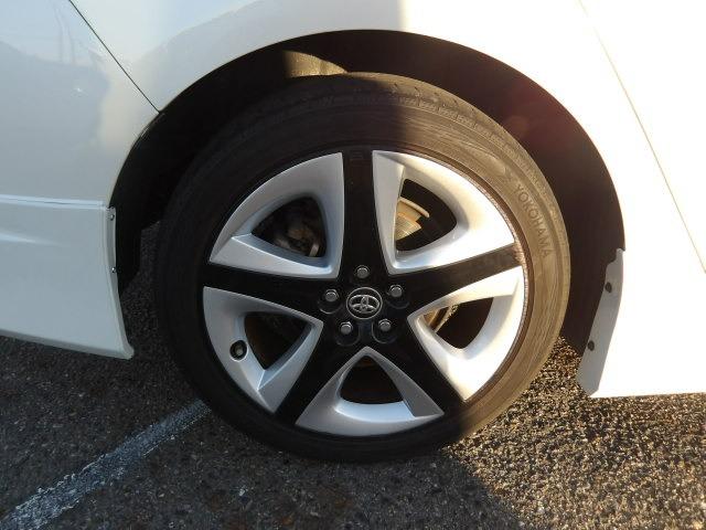 プリウス S フルエアロ 電動サンルーフ ブルートゥース対応9インチフルセグナビ ツーリング専用アルミホイール クルーズコントロール バックカメラ 衝突軽減ブレーキ ステアリモコン オートハイビーム ETC(45枚目)