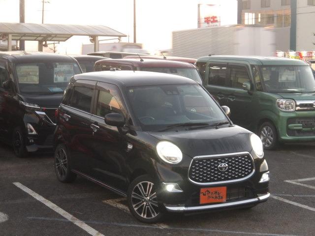 ピクシスジョイ F Gターボ SAIII プライムコレクション ワンオーナー ブルートゥース対応フルセグナビ 衝突軽減ブレーキ ハーフレザーシート オートハイビーム バックカメラ 前席シートヒーター プッシュスタート ETC フロントドラレコ オートリトラミラー(6枚目)