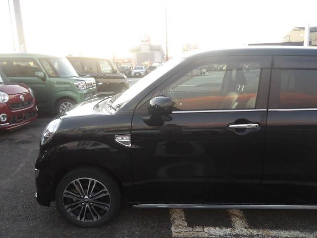 ピクシスジョイ F Gターボ SAIII プライムコレクション ワンオーナー ブルートゥース対応フルセグナビ 衝突軽減ブレーキ ハーフレザーシート オートハイビーム バックカメラ 前席シートヒーター プッシュスタート ETC フロントドラレコ オートリトラミラー(16枚目)