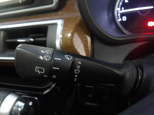 ピクシスジョイ F Gターボ SAIII プライムコレクション ワンオーナー ブルートゥース対応フルセグナビ 衝突軽減ブレーキ ハーフレザーシート オートハイビーム バックカメラ 前席シートヒーター プッシュスタート ETC フロントドラレコ オートリトラミラー(42枚目)