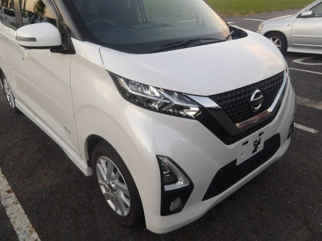 デイズ ハイウェイスター　Ｘ　ブルートゥース対応ナビ　アラウンドビューモニター　衝突軽減ブレーキ　コーナーセンサー　オートハイビーム　ステアリングリモコン　ＬＥＤオートヘッドライト　ＥＴＣ　アイドリングストップ　プッシュスタート（33枚目）