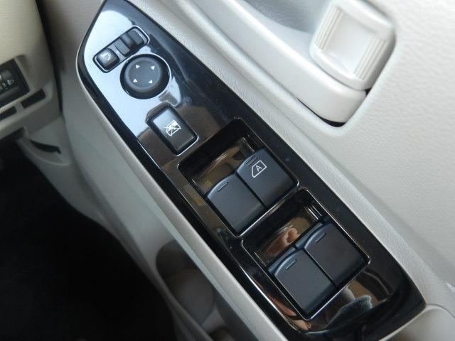 ルークス Ｘ　アラウンドビューモニター　コーナーセンサー　片側電動スライドドア　衝突軽減ブレーキ　オートハイビーム　アイドリングストップ　レンアラート　サイドバイザー　オートリトラミラー　プッシュスタート（31枚目）