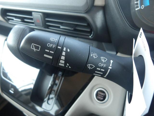 ルークス Ｘ　アラウンドビューモニター　コーナーセンサー　片側電動スライドドア　衝突軽減ブレーキ　オートハイビーム　アイドリングストップ　レンアラート　サイドバイザー　オートリトラミラー　プッシュスタート（35枚目）