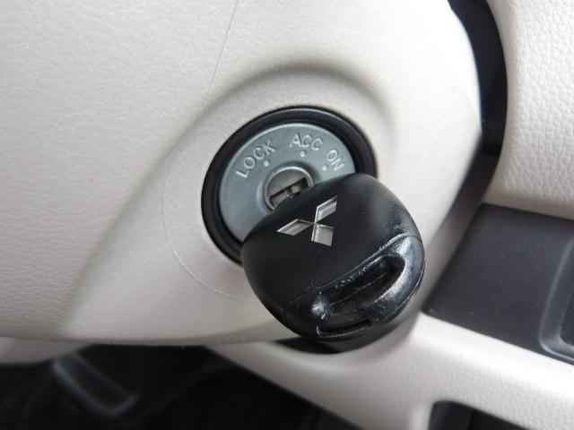 ｅＫワゴン Ｅ　シートヒーター　ＥＴＣ　ＫＥＮＷＯＯＤメモリーナビ　Ｂｌｕｅｔｏｏｔｈ接続　フルセグテレビ　オートリトラーミラー　サイドバイザー　アームレスト　ハロゲンヘッドライト　ヘッドライトへべライザー（30枚目）