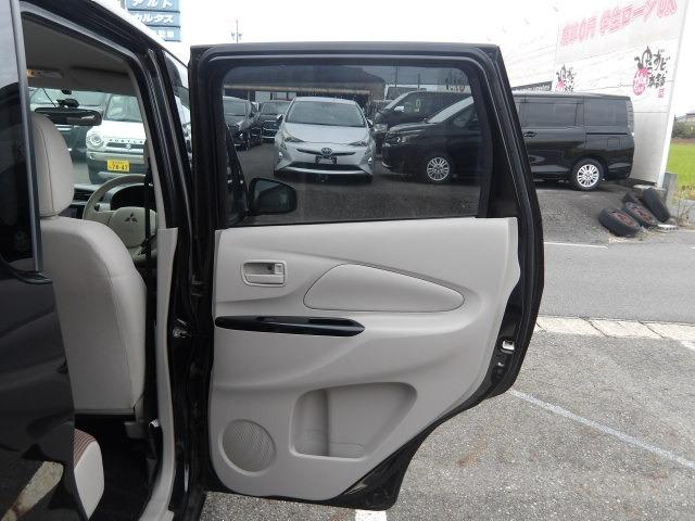 ｅＫワゴン Ｅ　シートヒーター　ＥＴＣ　ＫＥＮＷＯＯＤメモリーナビ　Ｂｌｕｅｔｏｏｔｈ接続　フルセグテレビ　オートリトラーミラー　サイドバイザー　アームレスト　ハロゲンヘッドライト　ヘッドライトへべライザー（40枚目）