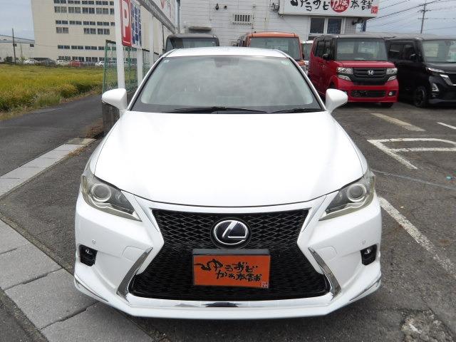 ＣＴ ＣＴ２００ｈ　バージョンＣ　クルーズコントロール　コーナーセンサー　シートヒーター　ステアリングリモコン　純正ＨＤＤナビ　Ｂｌｕｅｔｏｏｔｈ接続　フルセグテレビ　バックカメラ　ＥＴＣ　ドライブレコーダー　プッシュスタート（4枚目）