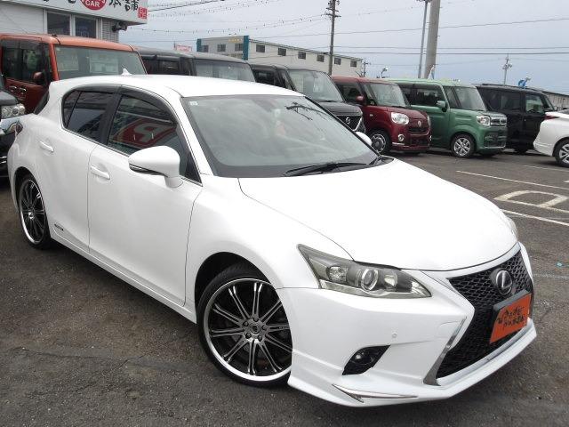 ＣＴ ＣＴ２００ｈ　バージョンＣ　クルーズコントロール　コーナーセンサー　シートヒーター　ステアリングリモコン　純正ＨＤＤナビ　Ｂｌｕｅｔｏｏｔｈ接続　フルセグテレビ　バックカメラ　ＥＴＣ　ドライブレコーダー　プッシュスタート（8枚目）