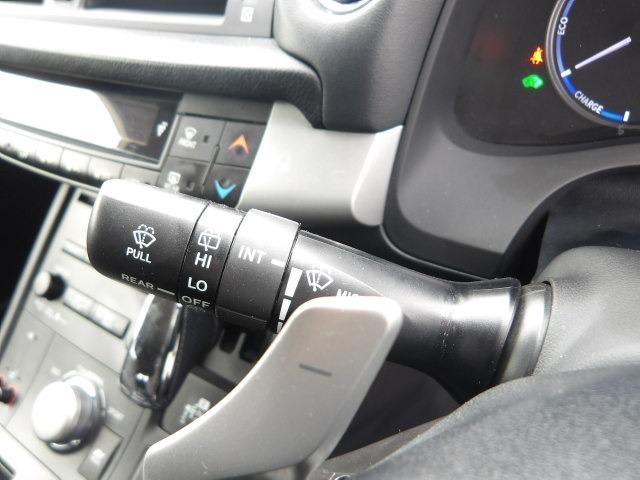 ＣＴ ＣＴ２００ｈ　バージョンＣ　クルーズコントロール　コーナーセンサー　シートヒーター　ステアリングリモコン　純正ＨＤＤナビ　Ｂｌｕｅｔｏｏｔｈ接続　フルセグテレビ　バックカメラ　ＥＴＣ　ドライブレコーダー　プッシュスタート（30枚目）