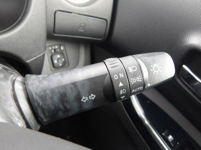 デイズルークス ハイウェイスター　Ｘ　Ｖセレクション　ツートン　衝突軽減ブレーキ　アイドリングストップ　レーンアシスト　ステアリングリモコン　両側パワースライドドア　純正ＳＤナビ　Ｂｌｕｅｔｏｏｔｈ接続　フルセグテレビ　アラウンドビューモニター　ＥＴＣ（32枚目）