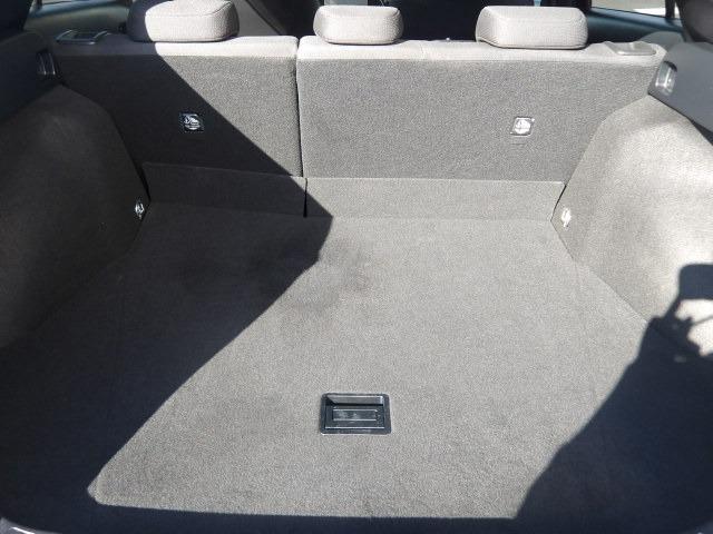 プリウス Ｓセーフティプラス　ブルートゥース対応純正９インチナビ　フルエアロ　クルーズコントロール　ヘッドアップディスプレイ　オートハイビーム　衝突軽減ブレーキ　デジタルインナーミラー型ドラレコ　バックカメラ　ＥＴＣ（19枚目）