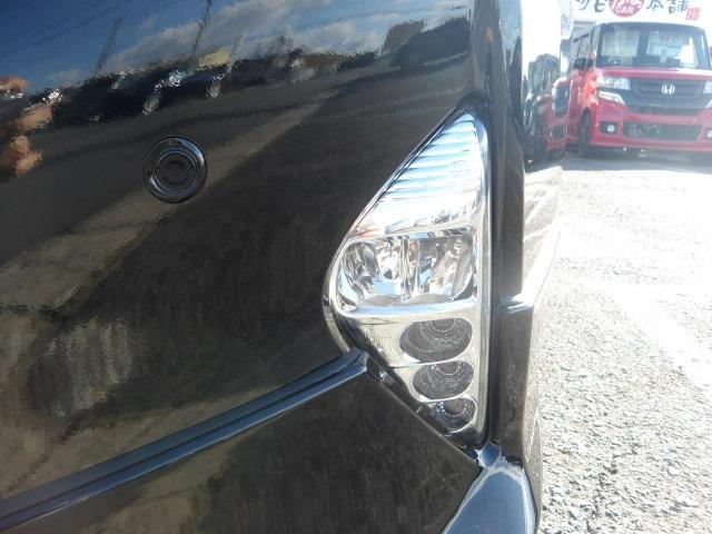 プリウス Ｓセーフティプラス　ブルートゥース対応純正９インチナビ　フルエアロ　クルーズコントロール　ヘッドアップディスプレイ　オートハイビーム　衝突軽減ブレーキ　デジタルインナーミラー型ドラレコ　バックカメラ　ＥＴＣ（44枚目）