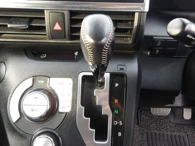 シエンタ G 衝突軽減ブレーキ アイドリングストップ レーンアシスト 両側パワースライドドア ステアリングリモコン 純正SDナビ Bluetooth接続 バックカメラ ETC 前後ドライブレコーダー スマートキー(13枚目)