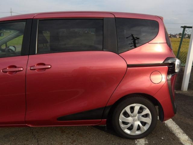 シエンタ G 衝突軽減ブレーキ アイドリングストップ レーンアシスト 両側パワースライドドア ステアリングリモコン 純正SDナビ Bluetooth接続 バックカメラ ETC 前後ドライブレコーダー スマートキー(29枚目)