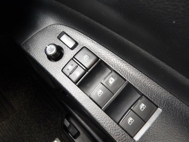 シエンタ G 衝突軽減ブレーキ アイドリングストップ レーンアシスト 両側パワースライドドア ステアリングリモコン 純正SDナビ Bluetooth接続 バックカメラ ETC 前後ドライブレコーダー スマートキー(33枚目)