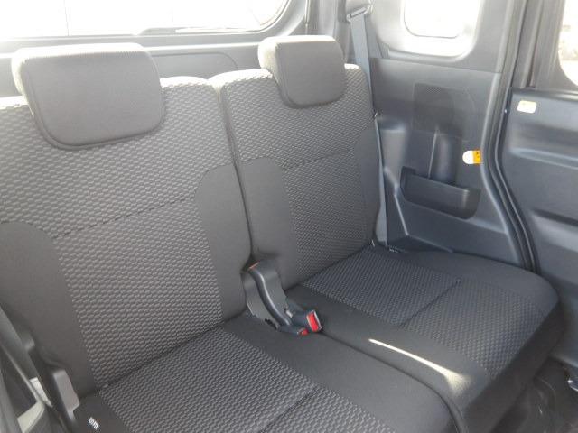 ピクシスメガ L SAIII ブルートゥース対応フルセグナビ 両側電動スライドドア バックカメラ 衝突軽減ブレーキ ステアリモコン アイドリングストップ オートハイビーム ETC リアロールサンシェード 純正アルミホイール(16枚目)