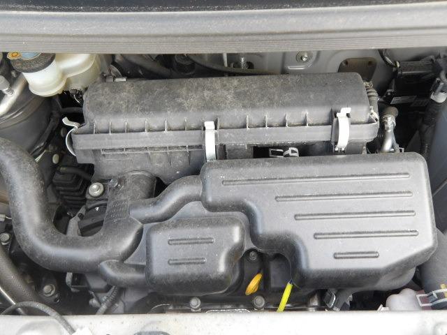 ピクシスメガ L SAIII ブルートゥース対応フルセグナビ 両側電動スライドドア バックカメラ 衝突軽減ブレーキ ステアリモコン アイドリングストップ オートハイビーム ETC リアロールサンシェード 純正アルミホイール(19枚目)