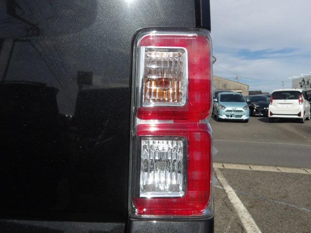 ピクシスメガ L SAIII ブルートゥース対応フルセグナビ 両側電動スライドドア バックカメラ 衝突軽減ブレーキ ステアリモコン アイドリングストップ オートハイビーム ETC リアロールサンシェード 純正アルミホイール(45枚目)