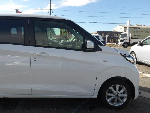 デイズ X ブルートゥース対応純正メモリーナビ バックカメラ ドライブレコーダー コーナーセンサー ETC アイドリングストップ 衝突軽減ブレーキ 純正14インチアルミホイール オートヘッドライト(23枚目)