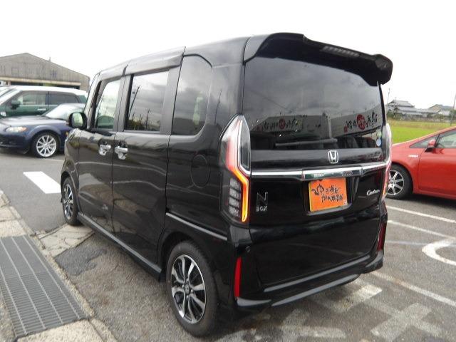 後左斜めからです。