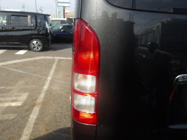 ハイエースバン ロングスーパーGL ALPINEディスプレイオーディオ ブルートゥース AppleCarPlay AndroidAuto ディーゼルターボ ベッドキット ドライブレコーダー ETC WALD17インチアルミホイール(44枚目)