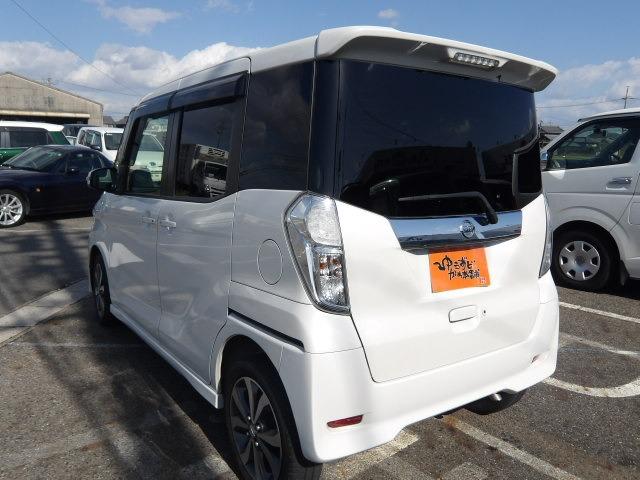 デイズルークス ハイウェイスター ターボ ターボ 両側パワースライドドア アラウンドビューモニター 衝突軽減ブレーキ アイドリングストップ ステアリングリモコン 純正メモリーナビ Bluetooth接続 フルセグテレビ ETC スマートキー(11枚目)