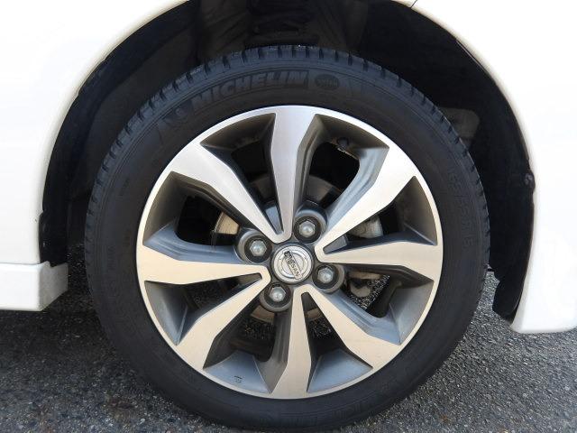 デイズルークス ハイウェイスター ターボ ターボ 両側パワースライドドア アラウンドビューモニター 衝突軽減ブレーキ アイドリングストップ ステアリングリモコン 純正メモリーナビ Bluetooth接続 フルセグテレビ ETC スマートキー(22枚目)