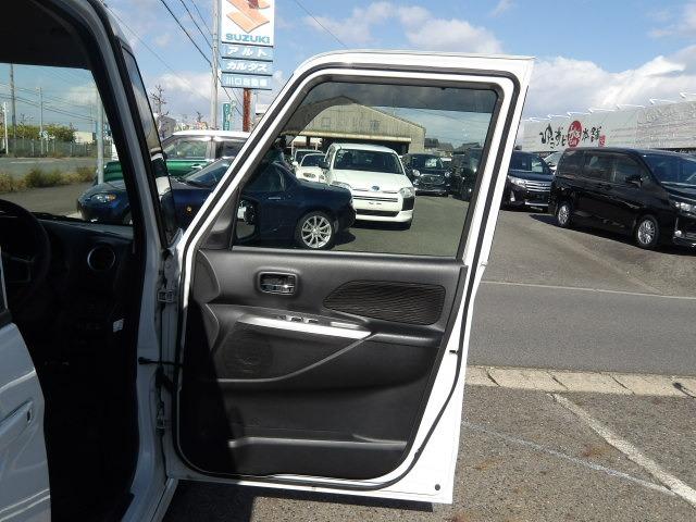 デイズルークス ハイウェイスター ターボ ターボ 両側パワースライドドア アラウンドビューモニター 衝突軽減ブレーキ アイドリングストップ ステアリングリモコン 純正メモリーナビ Bluetooth接続 フルセグテレビ ETC スマートキー(38枚目)