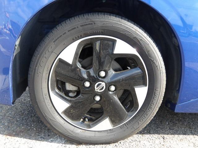 この度は当店のお車をご覧になっていただき、誠にありがとうございます。ぜひじっくりとご検討下さいませ。