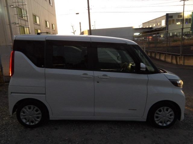 ルークス Ｘ　ブルートゥース対応フルセグナビ　アラウンドビューモニター　コーナーセンサー　衝突軽減ブレーキ　片側電動スライドドア　純正ドライブレコーダー　オートリトラミラー　ステアリングリモコン　サイドバイザー（6枚目）